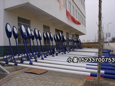 乌海太阳能路灯20瓦30瓦led灯头一套价格