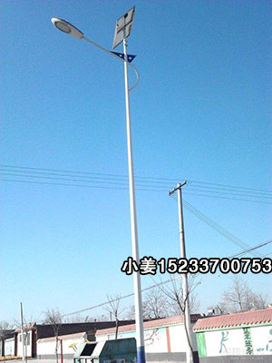 乌海太阳能路灯厂家供货新农村建设亮化