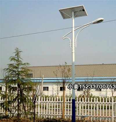 乌海太阳能路灯厂家供货新农村建设亮化